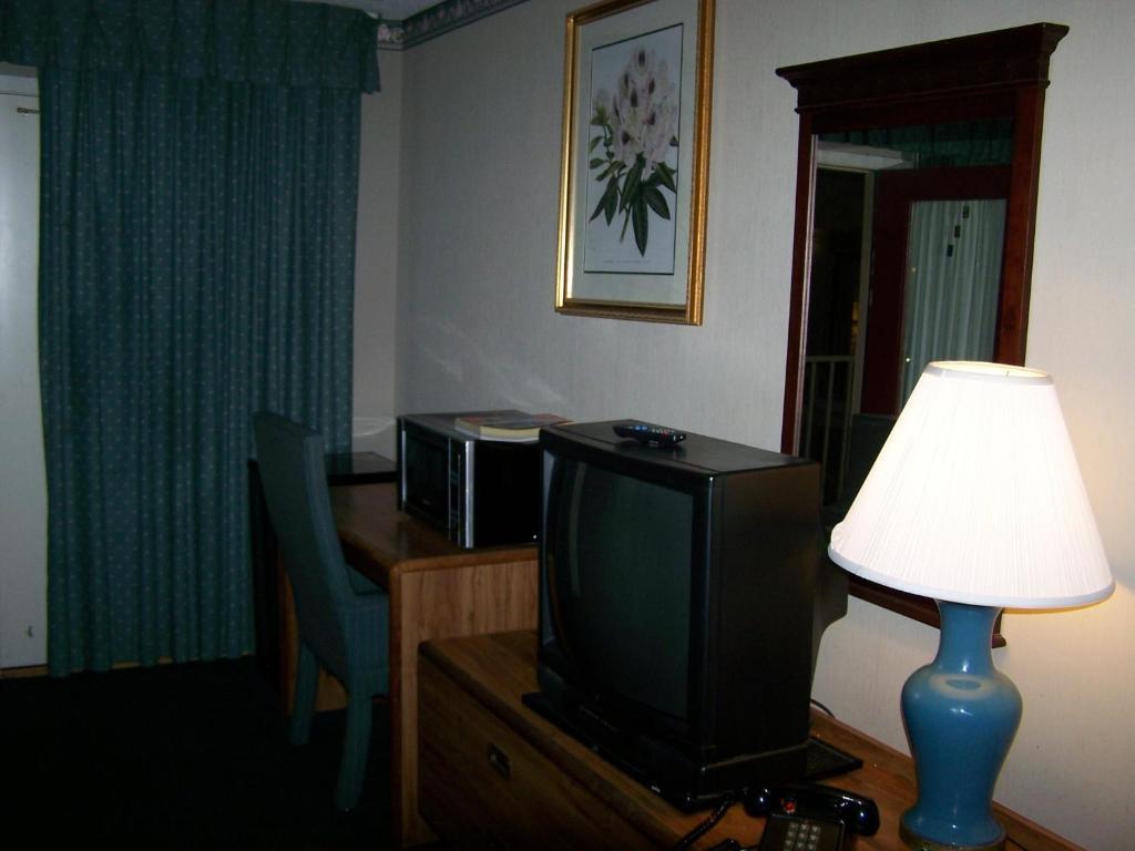Seasons Inn And Suites 史密斯堡 客房 照片